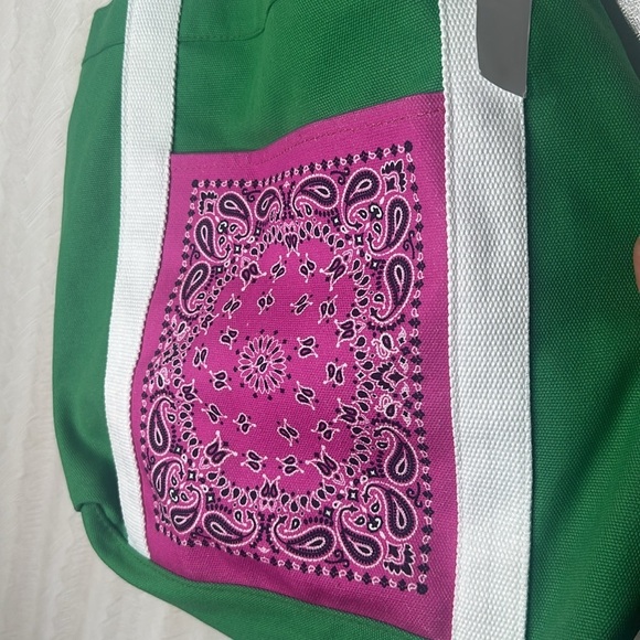 ❤️ 🆕 BLOOMINGDALES BANDANA “POCKET” BEACH BAG TOTE 17” x 13” - Picture 3 of 4